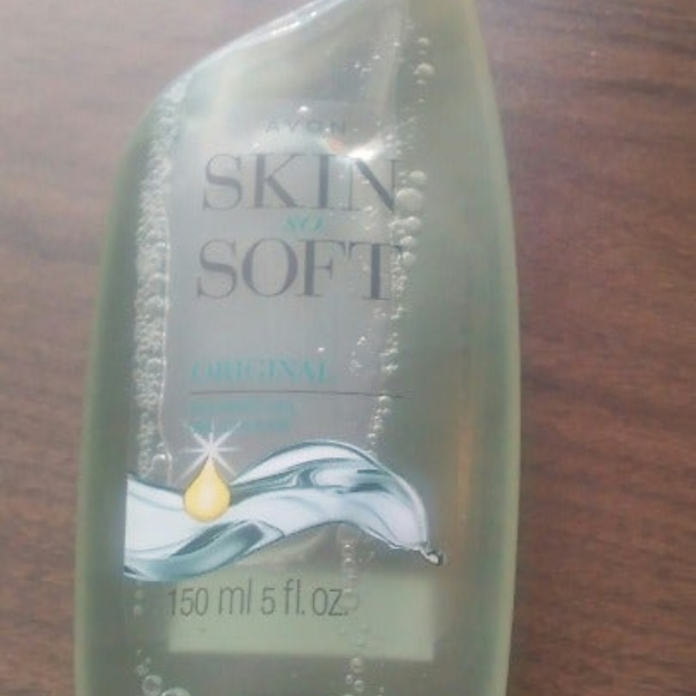 Skin So Soft Shower Gel